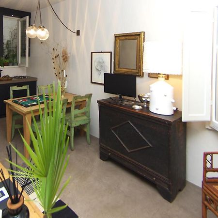 Appartamento Centro Citta Quartiere Oltrarno Con Una Camera Da Letto Florens Exteriör bild